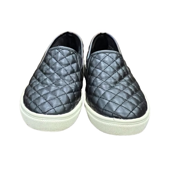 Steve Madden Black Slip-On Sneakers Size 1 Big Girl - Picture 3 of 9